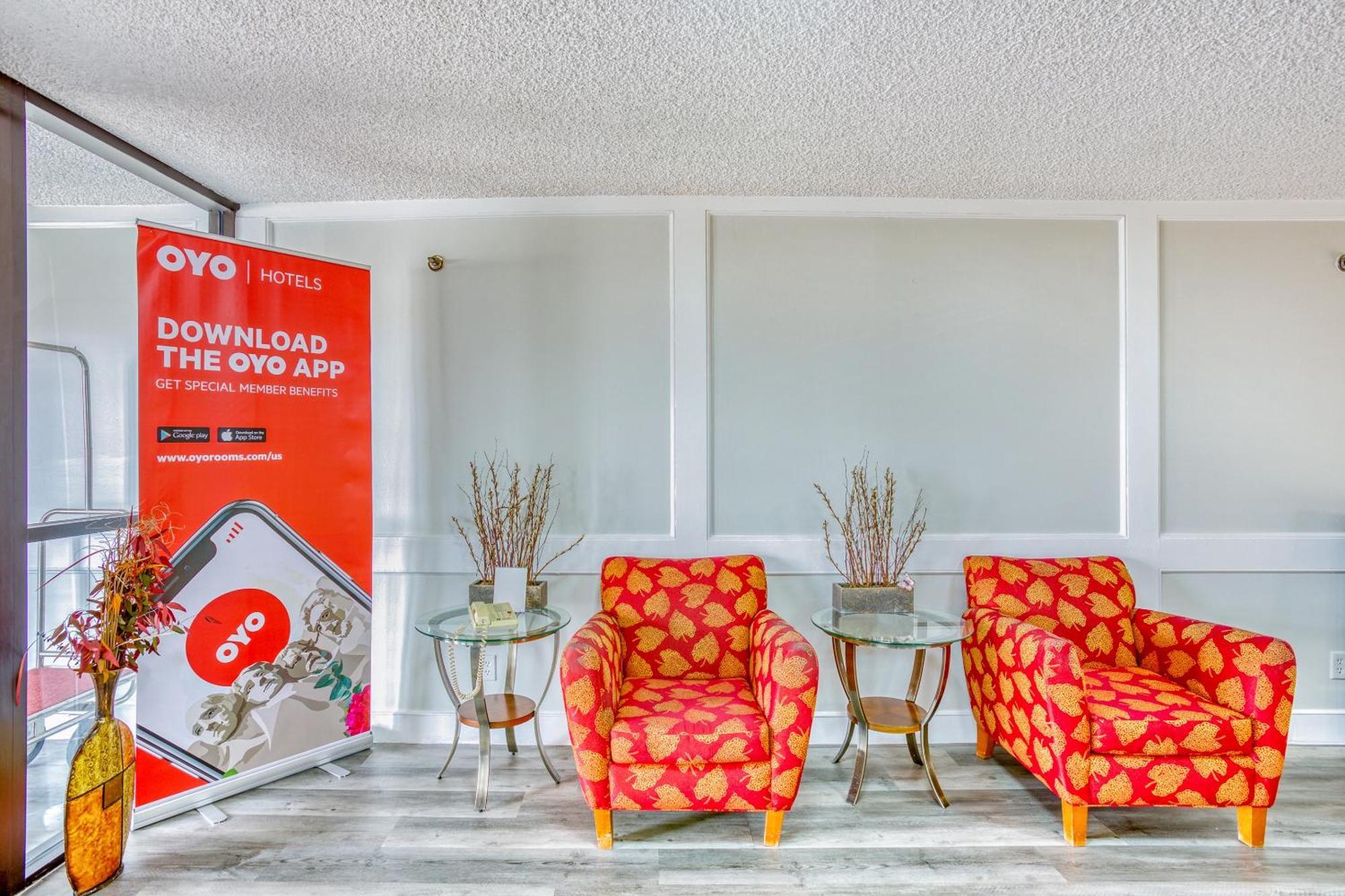Hotel Oyo Townhouse Tulsa Woodland Hills Exterior foto